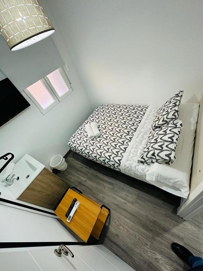 Hospedaje Nueva Numancia Madrid Eksteriør billede