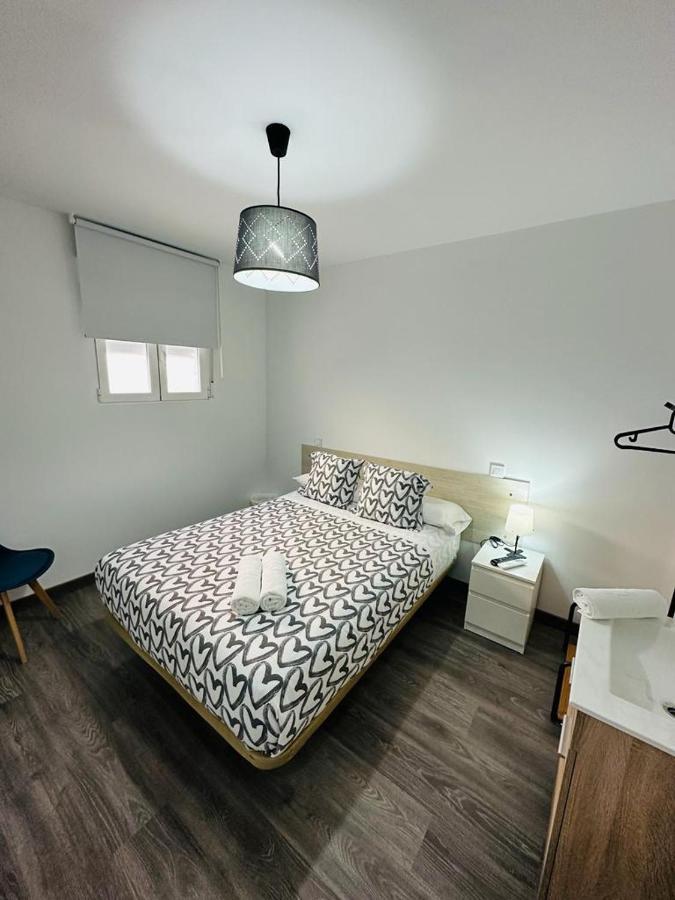 Hospedaje Nueva Numancia Madrid Eksteriør billede
