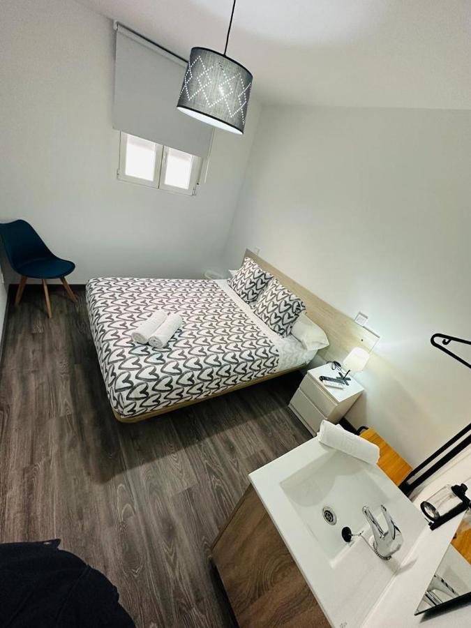 Hospedaje Nueva Numancia Madrid Eksteriør billede